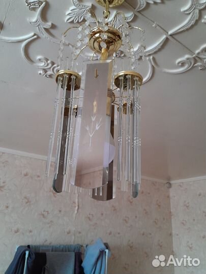 Люстра потолочная и бра