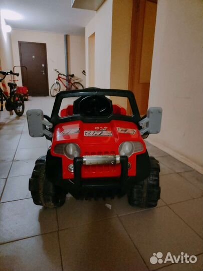 Детский электромобиль бу
