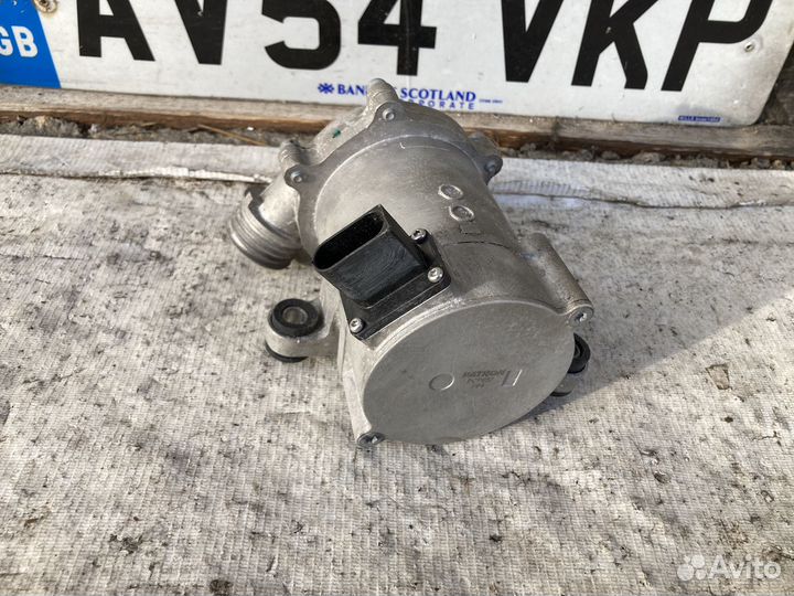 Насос водяной электрический BMW F20,F30,F10,X5 F25