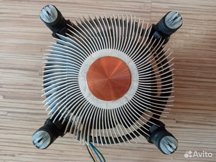 Кулер для процессора Intel