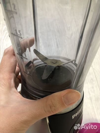 Блендер Philips HR2875