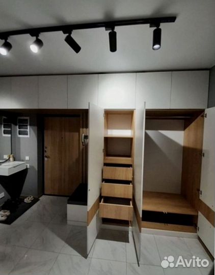 Шкаф на заказ собственного производства