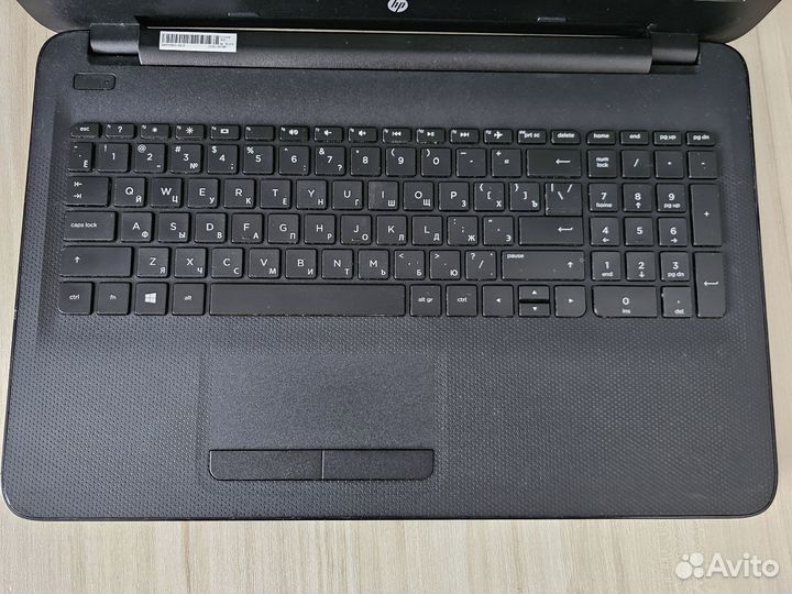 Стильный шустрый HP 15-af158ur в хорошем состоянии