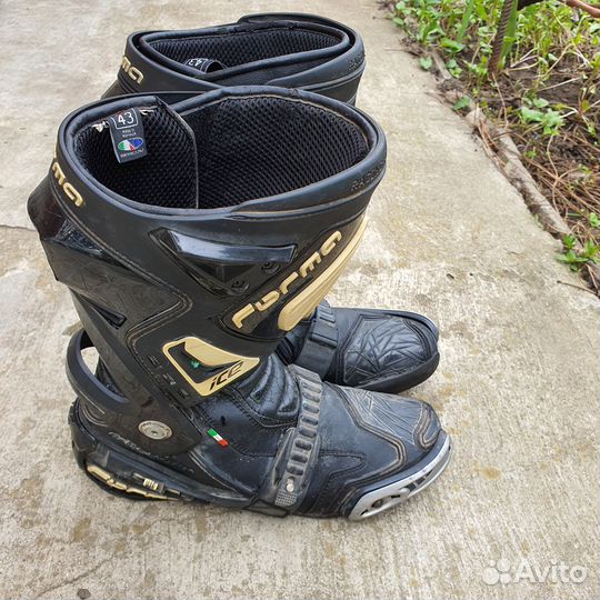 Мотоботы forma ice