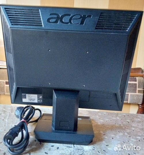 Монитор acer V 173