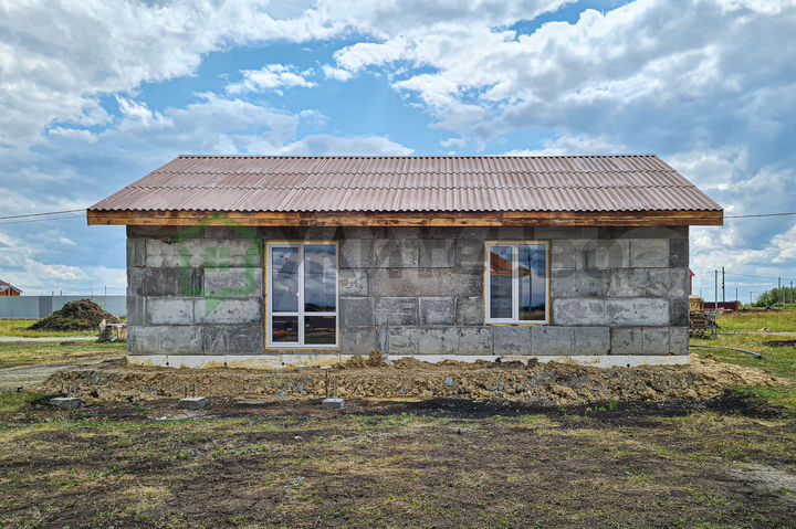 Дом 65 м² на участке 8 сот.