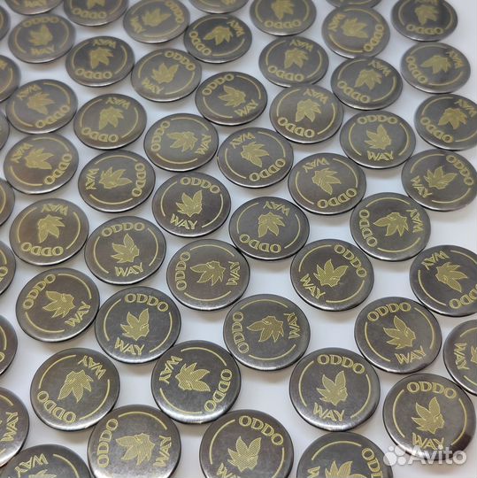 Серийная лазерная гравировка на металле и пластике