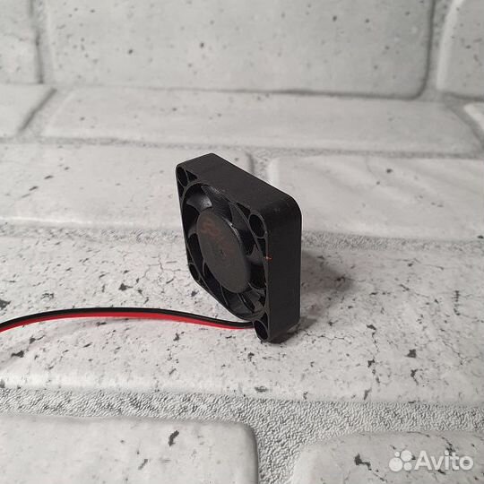 Вентилятор (40х10мм-12V-0.08А) -2pin фишка (LYF)