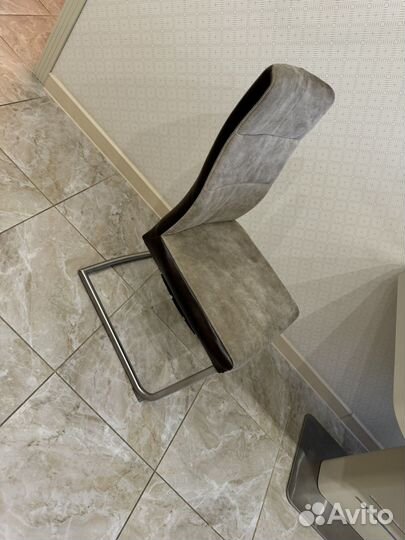 Стул обеденный бу