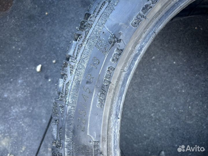 Michelin X-Ice North 4 225/45 R18 95T