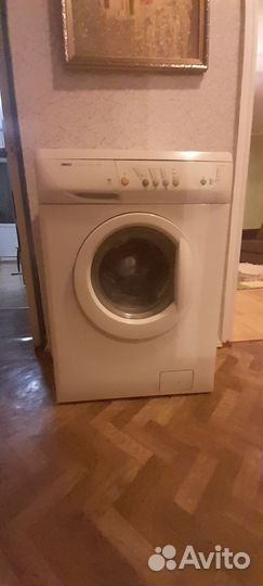 Стиральная машина Zanussi aquacycle 900