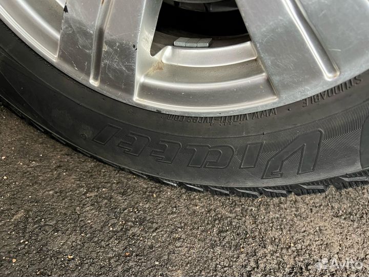 Viatti Brina Nordico V-522 175/70 R13 82T