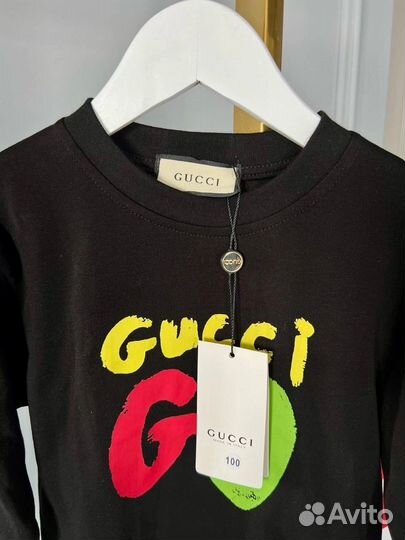 Gucci лонгслив кофточка новый