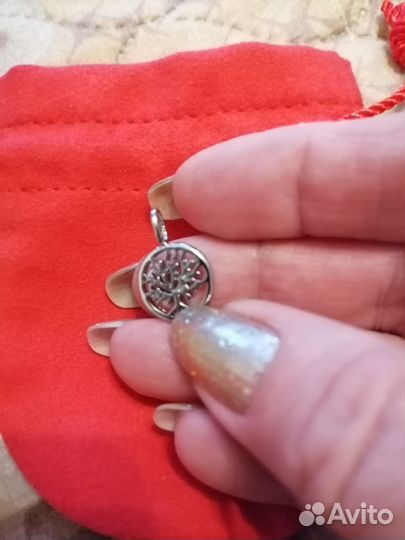 Кулон под серебро. Новый