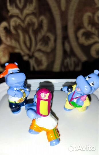 Киндер. Бегемоты на шоу талантов