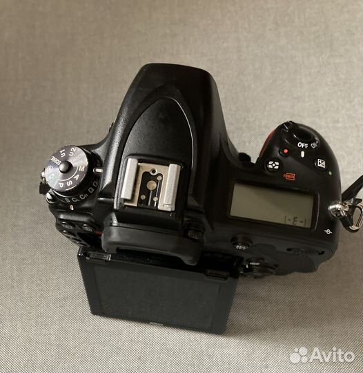 Зеркальный фотоаппарат Nikon D750