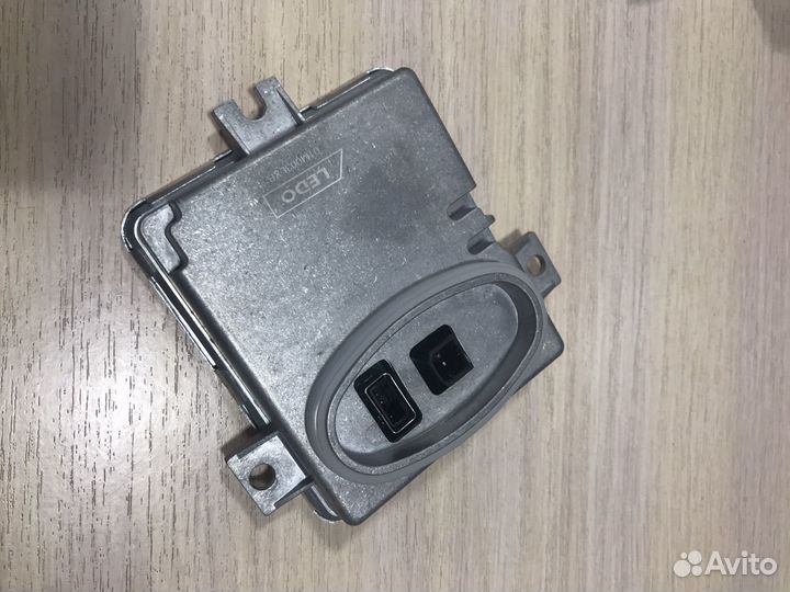 Блок розжига BMW E90