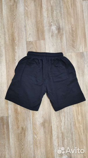 Шорты черные новые