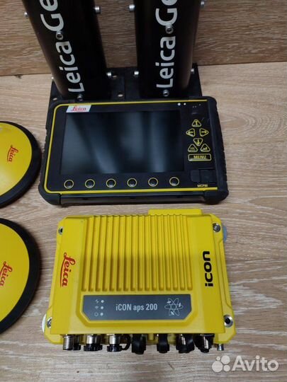 Навигация Leica Icon 200 2022