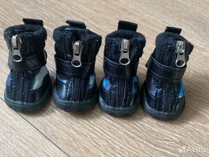 Ботинки для маленьких собак