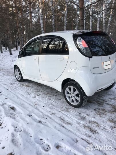 Mitsubishi i-MiEV AT, 2010, 32 300 км