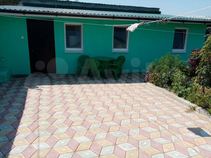 Дом 40 м² на участке 5 сот.