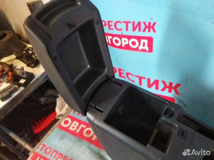 Центральная консоль Ниссан Кашкай