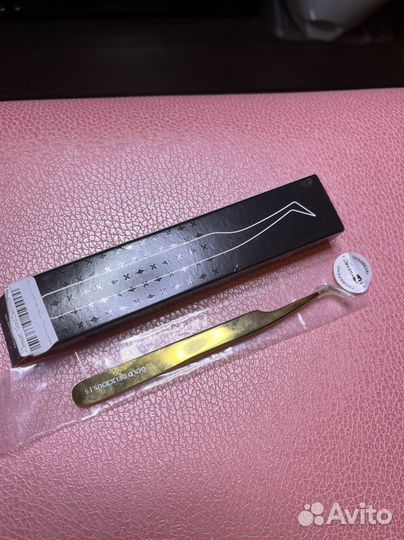 Пинцет для наращивания ресниц