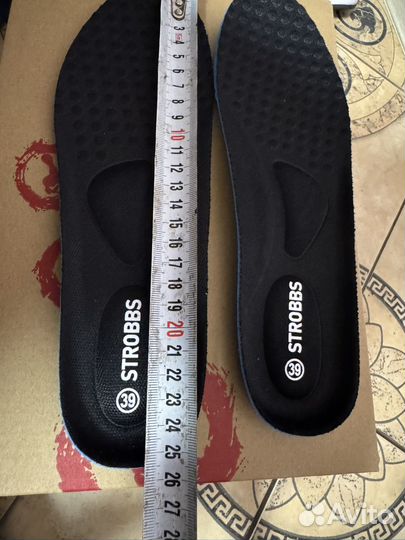 Кроссовки Strobbs 39 б/у