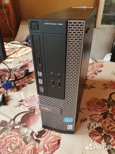 Компактный компьютер Dell OptiPlex 390