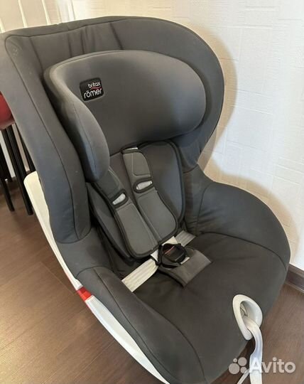 Кресло десткое Britax romer trifix