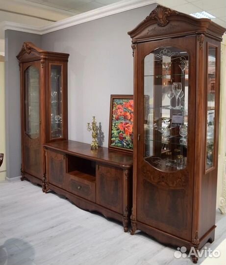 Гостиная в классическом стиле Илона караваджо