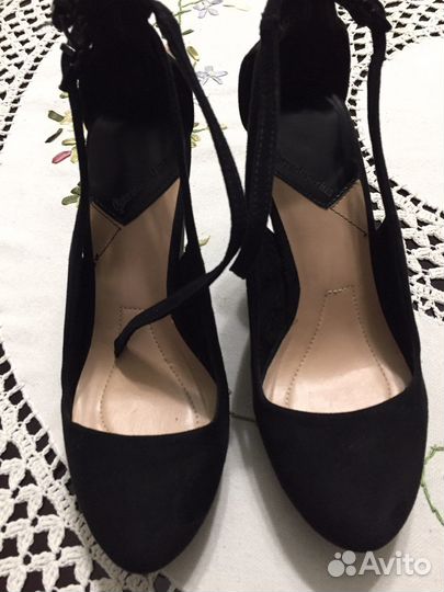 Туфли Stradivarius