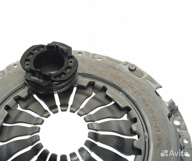 Сцепление audi A4 (04) valeo