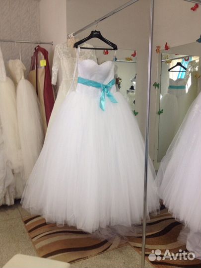 Платье свадебное