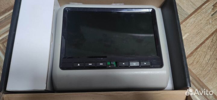 Автомобильный телевизор DVD+USB