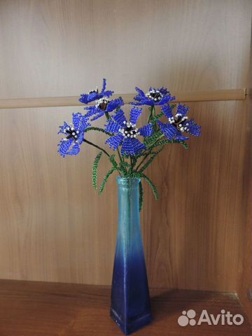 Васильки из бисера в вазе, рост 30 см