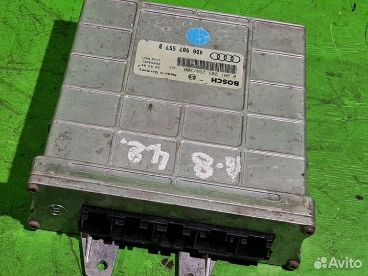 Блок управления двигателем Audi A8 4D 1994-1998