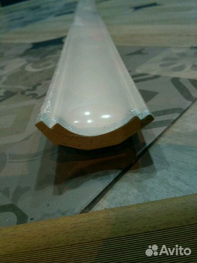 Потолочный плинтус (карниз)