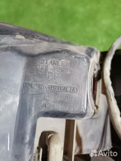 Фонарь задний правый Mazda 626