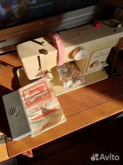 Швейная машина чайка