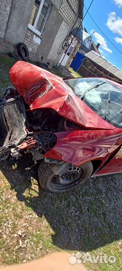 Volkswagen Jetta 1.6 МТ, 2008, битый, 220 000 км