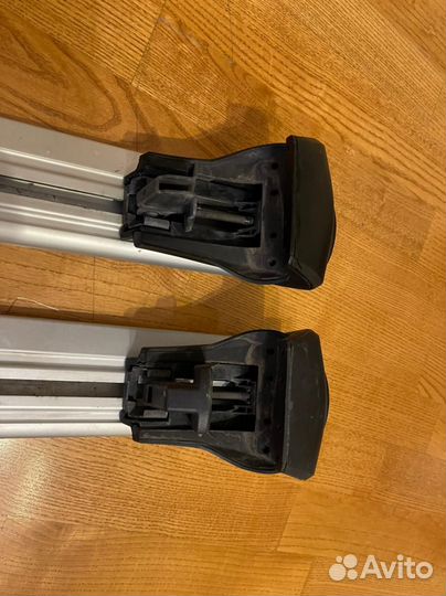 Аэродинамический багажник Thule на крышу