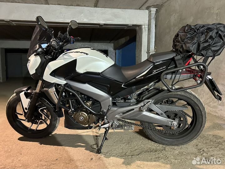 Bajaj Dominar 400