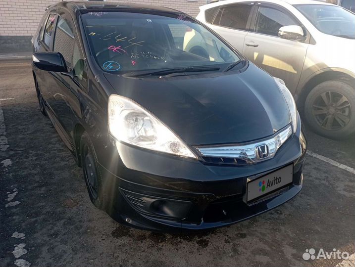 Honda Fit Shuttle 1.3 CVT, 2011, 240 000 км
