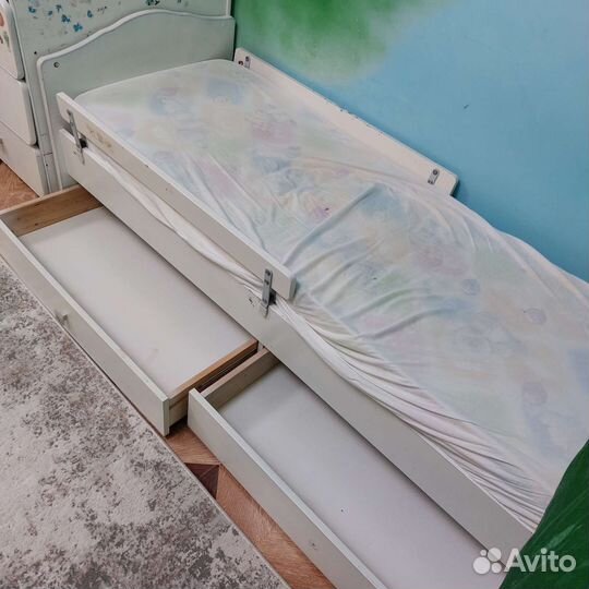 Кровать детская