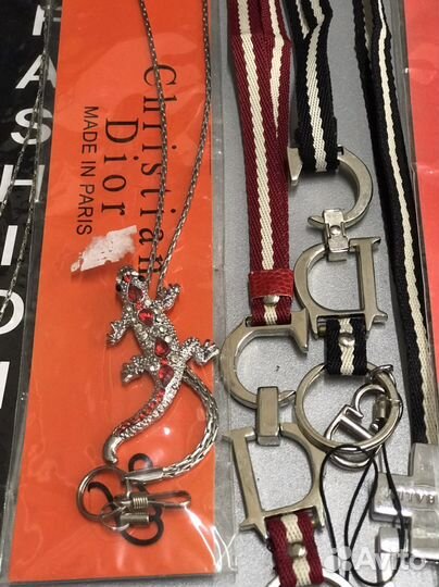 Шнурок-брелок