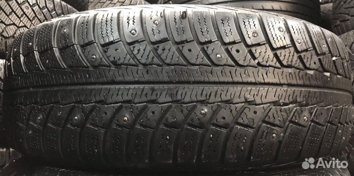 Gislaved Nord Frost 5 215/70 R16