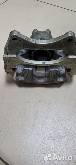 Суппорт передний левый Asx / Outlander 2012