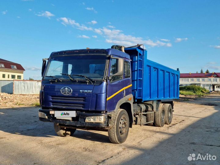 FAW CA3252P2K2T1A, 2012